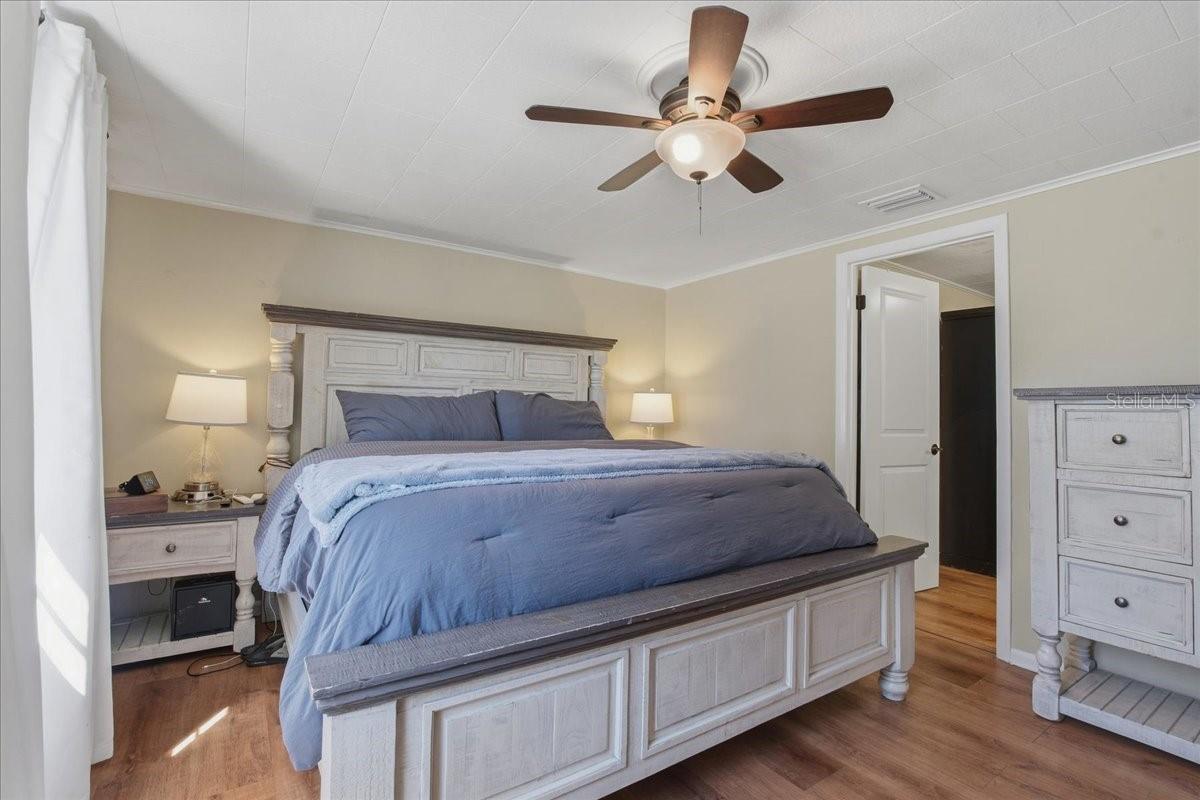 FAIRVIEW - Residential