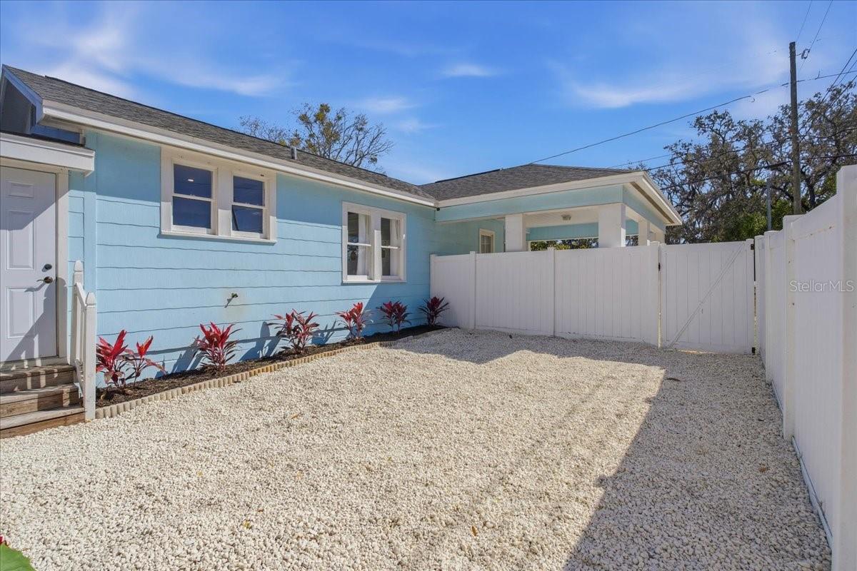 FAIRVIEW - Residential