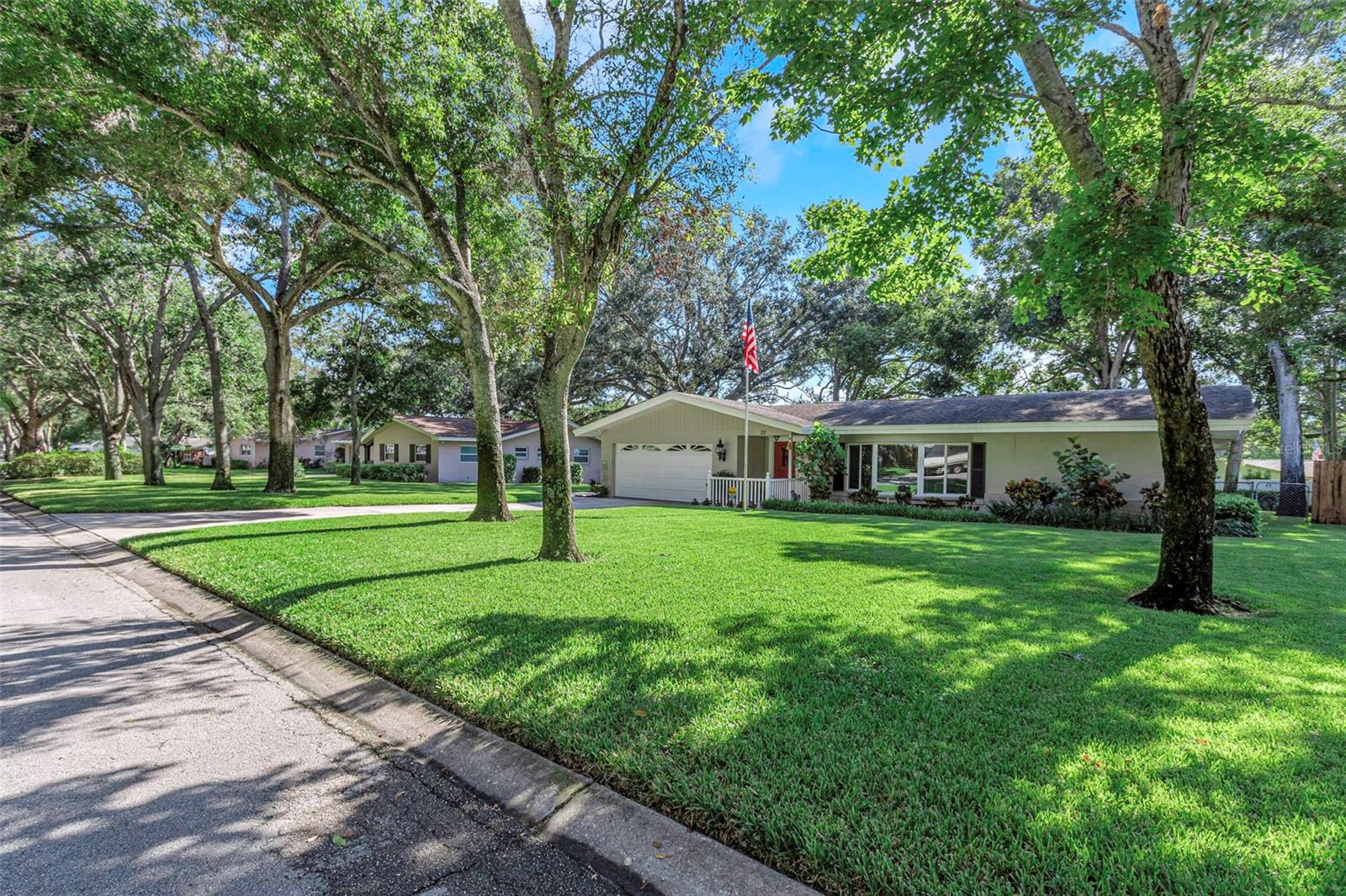 711 FOREST GLEN ROAD