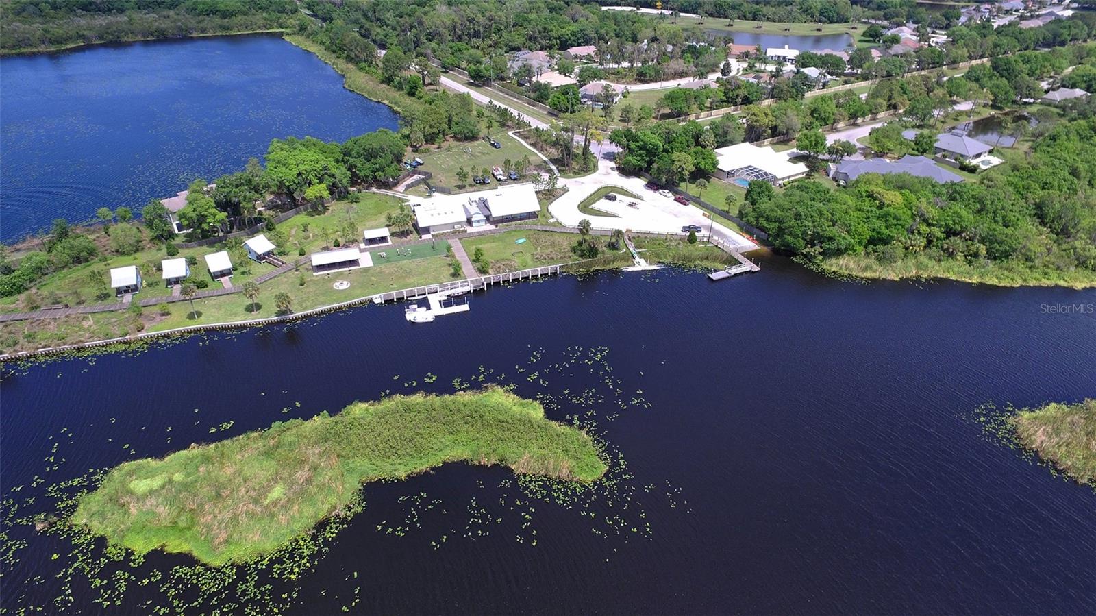 RIVERS EDGE - Residential