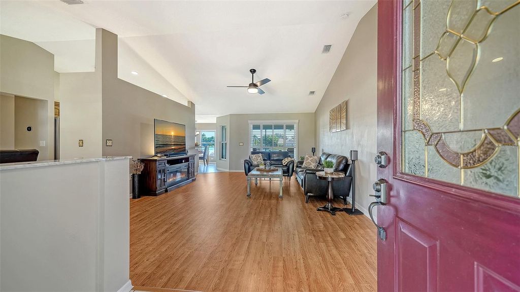 Photo of 6509 67th Court E, Bradenton, FL 34203 (MLS # A4670100)