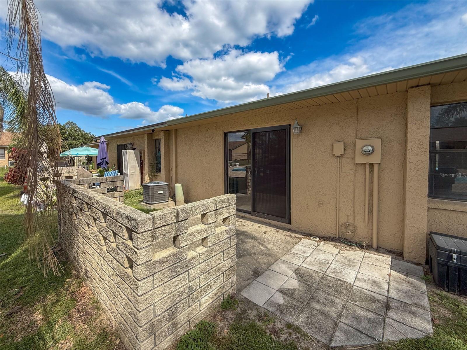 BROOKVIEW VILLAS - Residential Lease