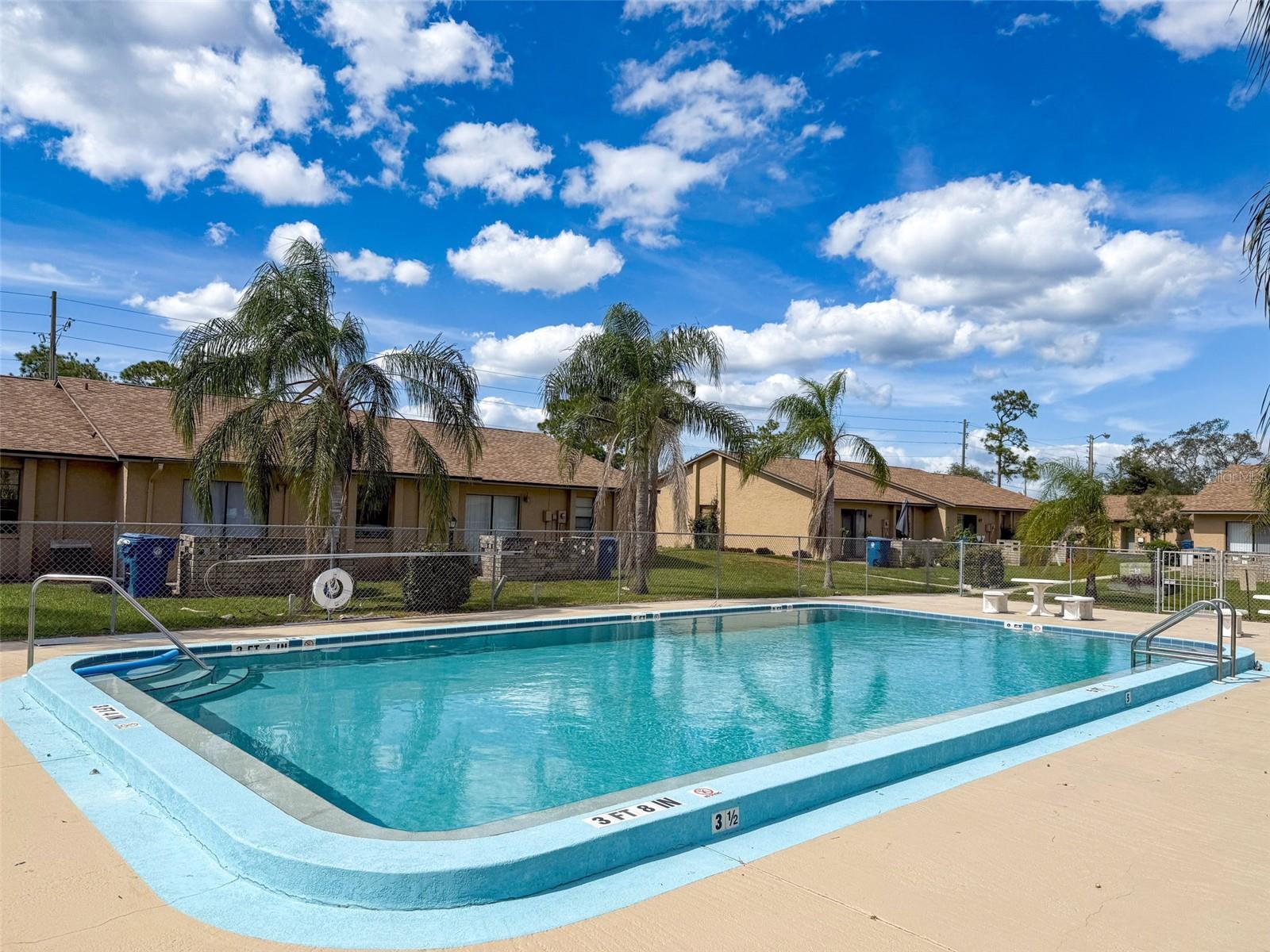 BROOKVIEW VILLAS - Residential Lease