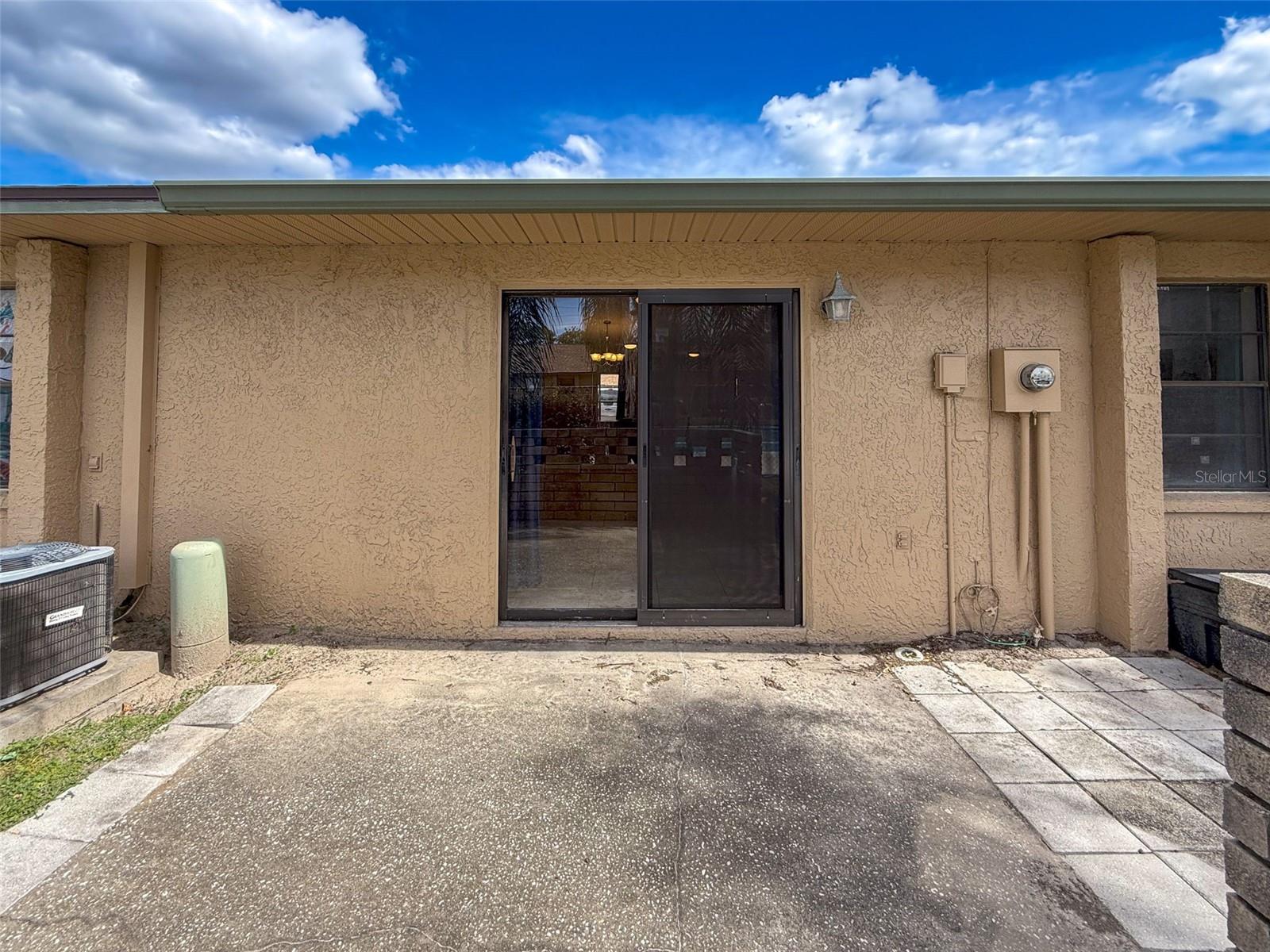 BROOKVIEW VILLAS - Residential Lease