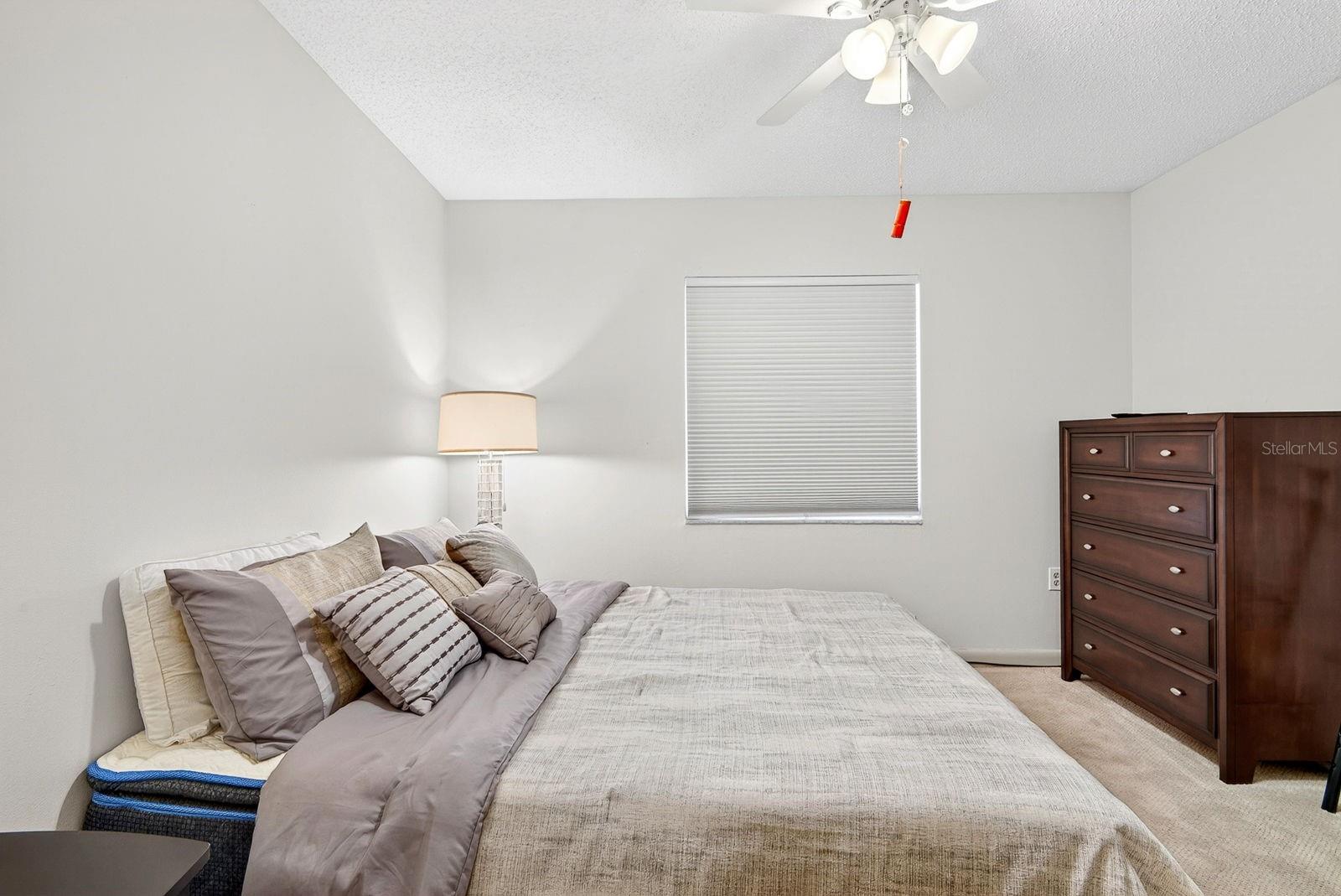 BAYSHORE ON THE LAKE APTS III SEC2 - Residential