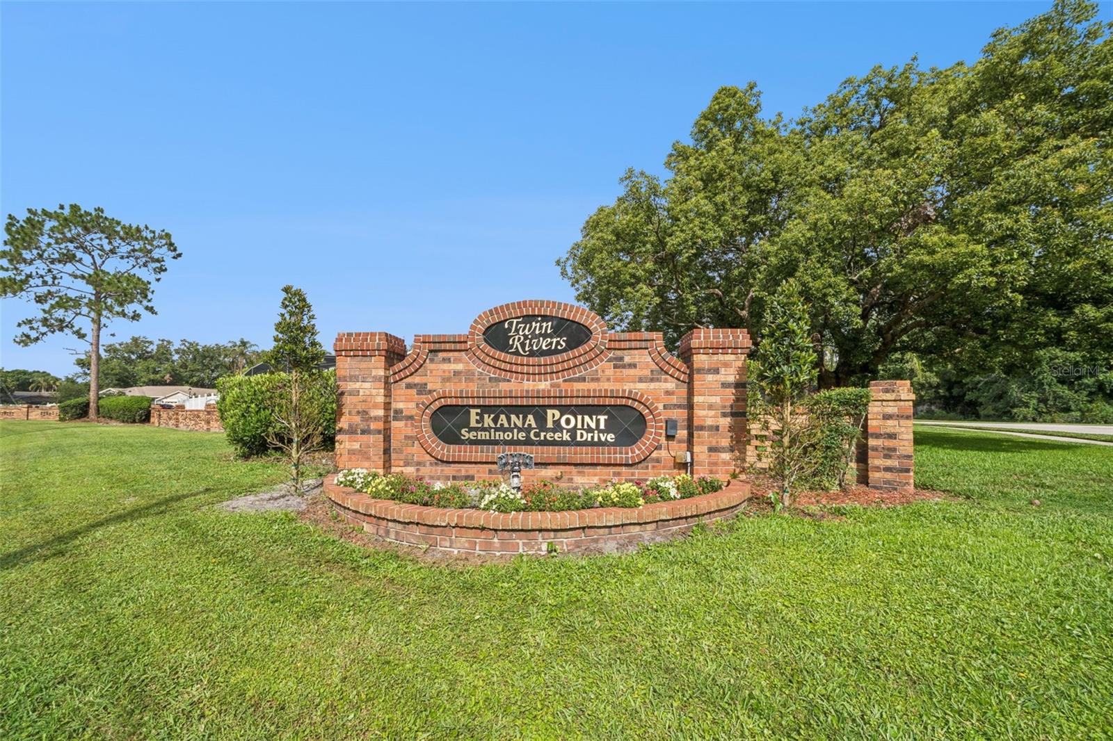 1024 MOCCASIN RUN ROAD