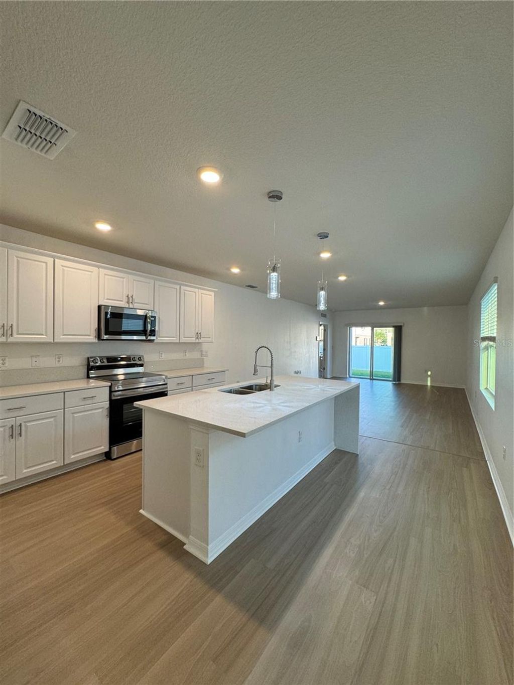 Photo of 1541 Fernmeadow Street, Kissimmee, FL 34744 (MLS # S5139129)