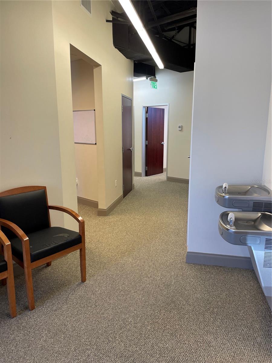 FAIROAKS & IVANHOE - Commercial Lease