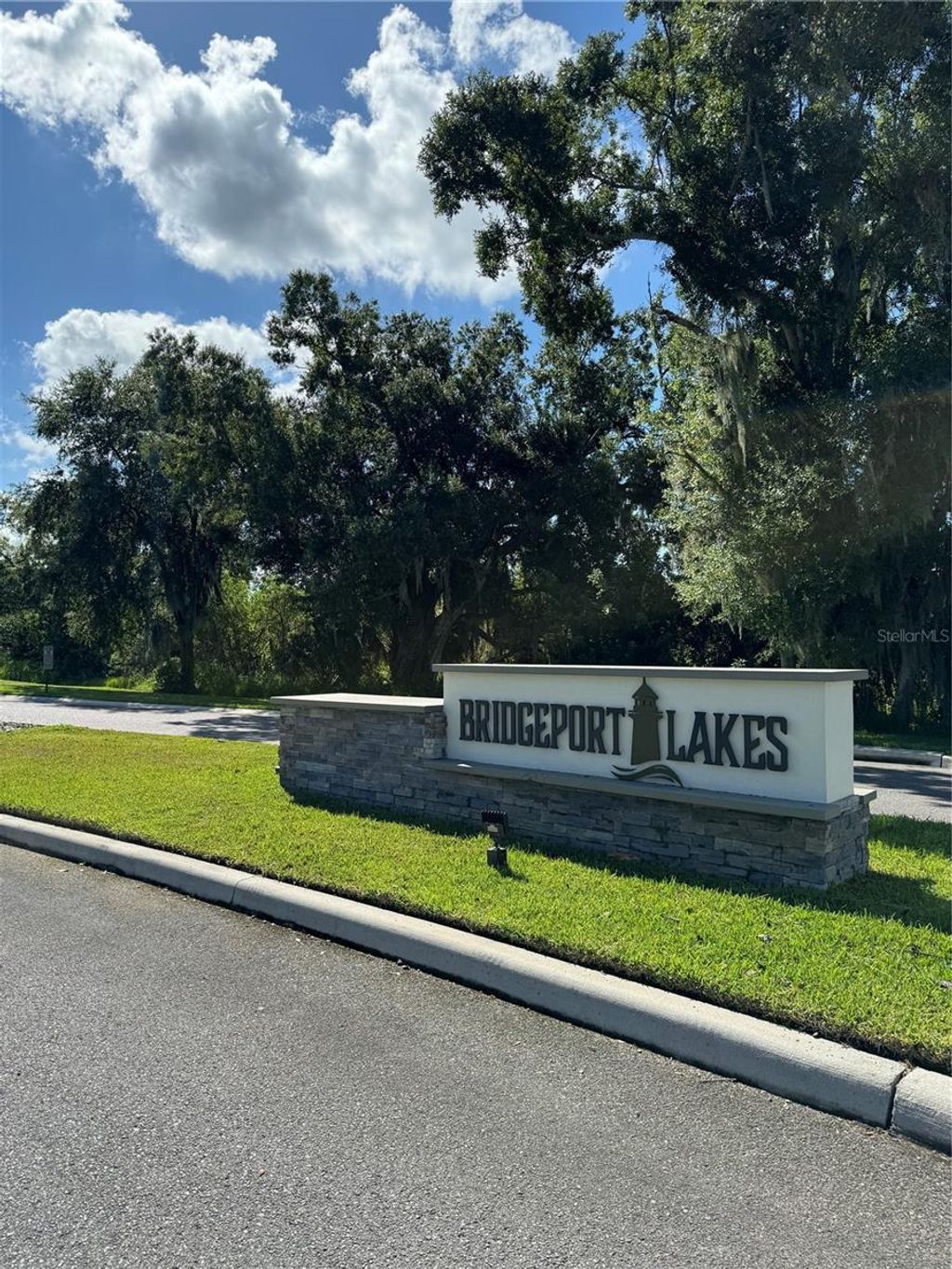 Photo of 1008 Aruba Avenue, Mulberry, FL 33860 (MLS # L4960775)