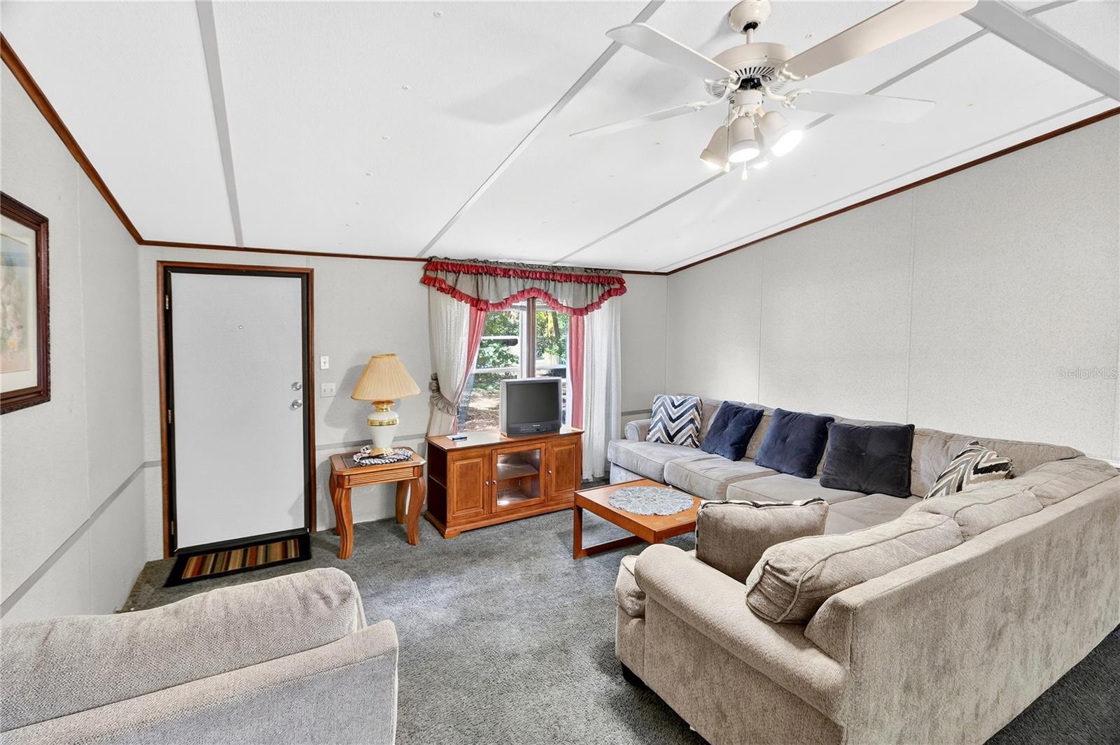 B & R SUB - Residential