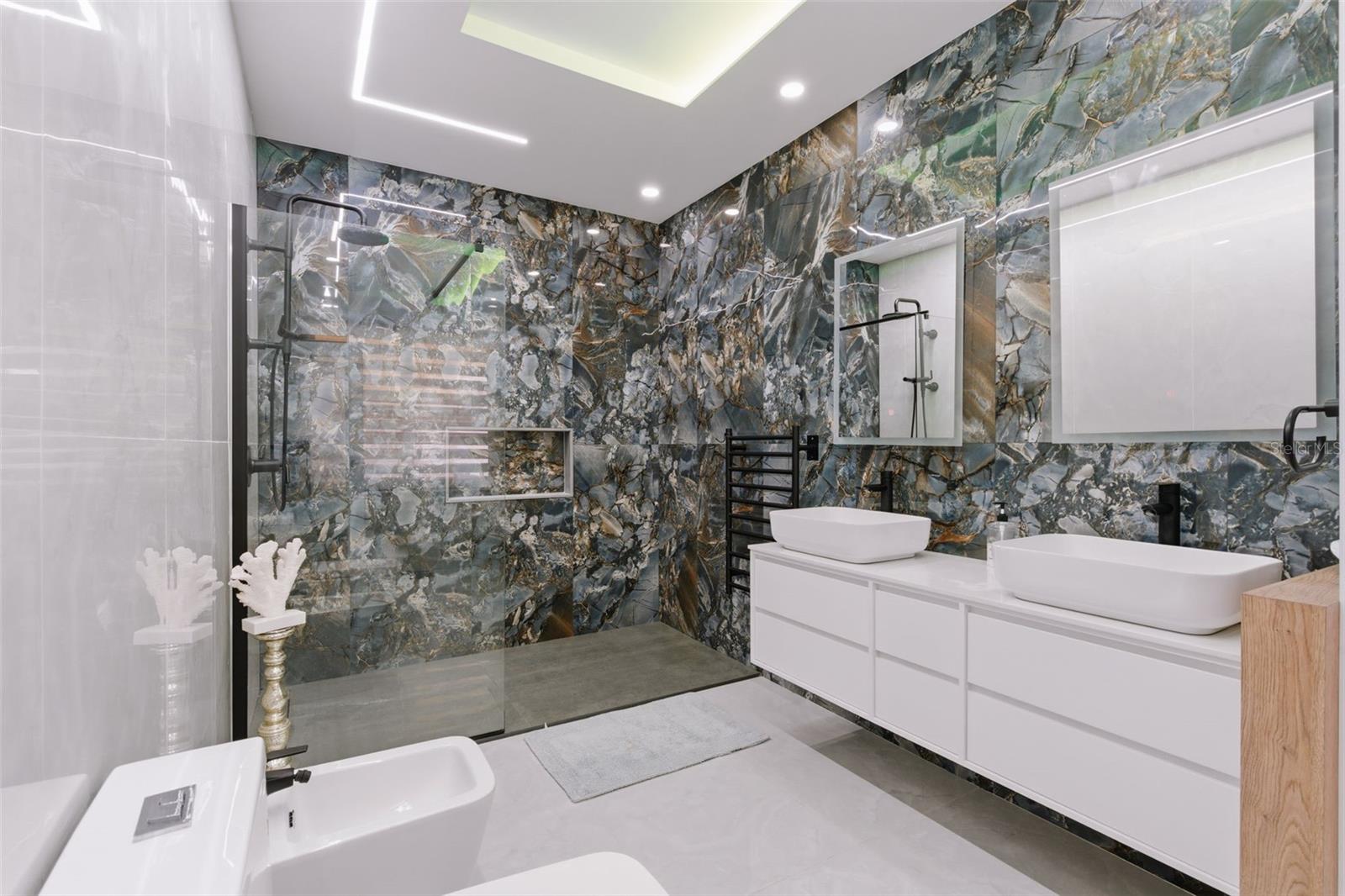 HACIENDAS DE CAMUY - Residential