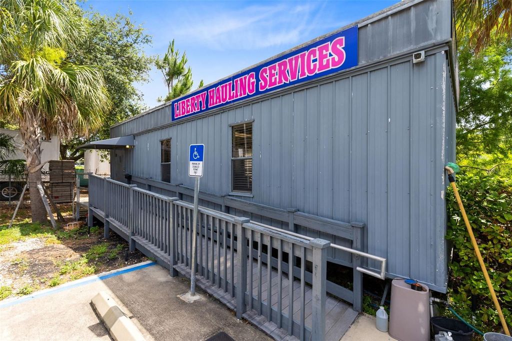 Photo of 2585 Jmt Industrial Drive, Apopka, FL 32703 (MLS # O6211074)