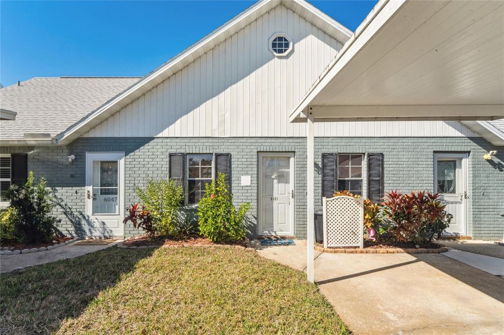 Photo of 6101 Elmhurst Dr #5B, New Port Richey, FL 34653 (MLS # W7878816)