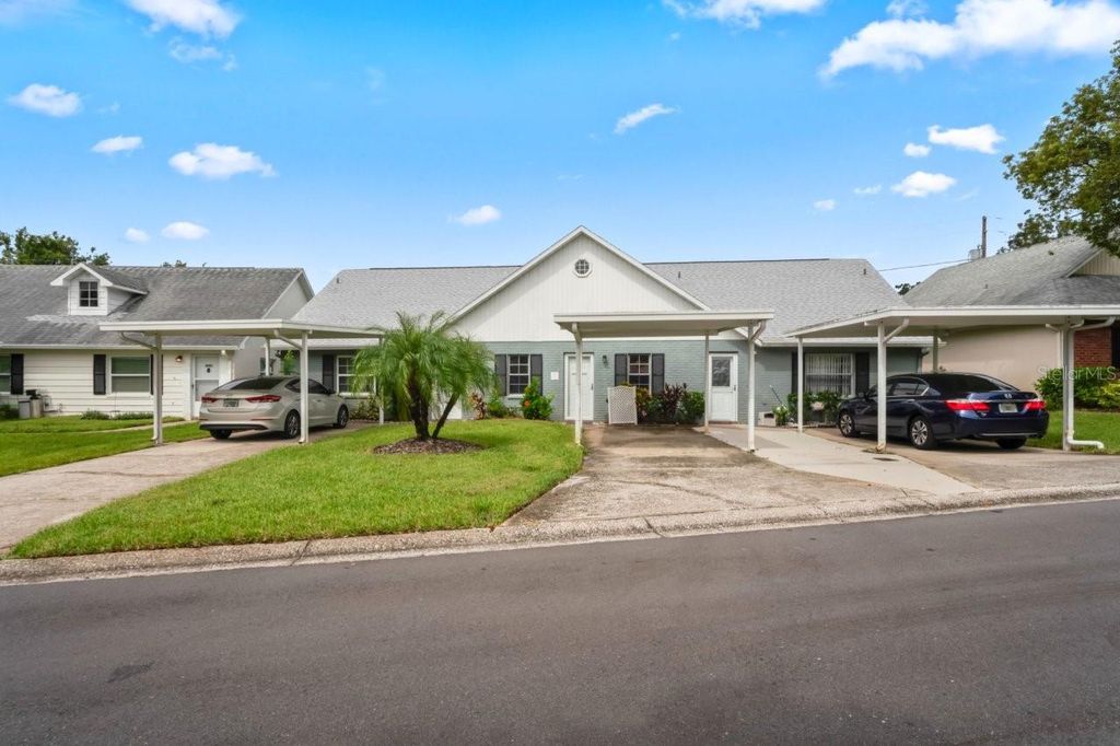 Photo of 6101 Elmhurst Dr #5B, New Port Richey, FL 34653 (MLS # W7878816)