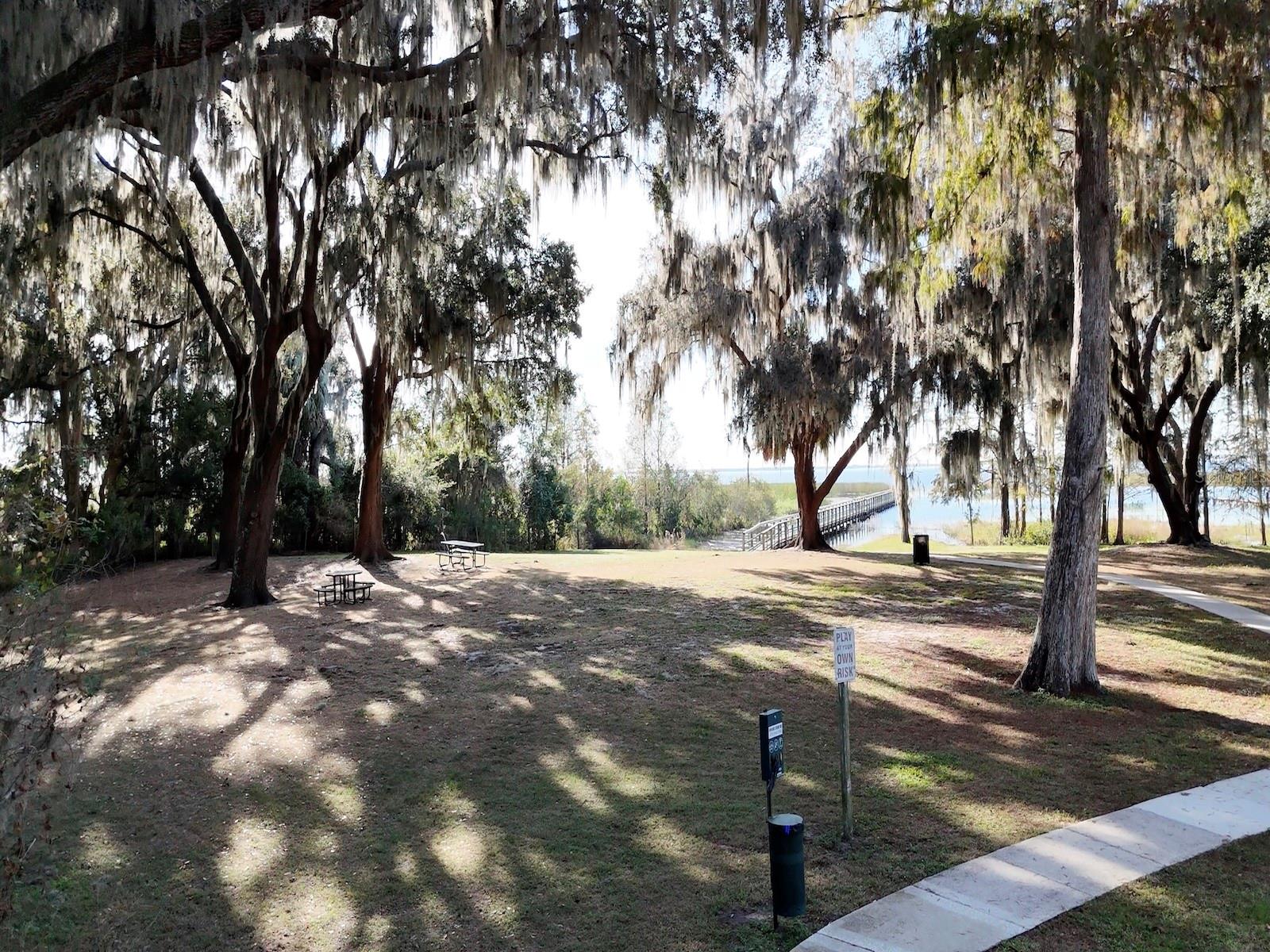 EAST LAKE COVE PH 1 - Residential