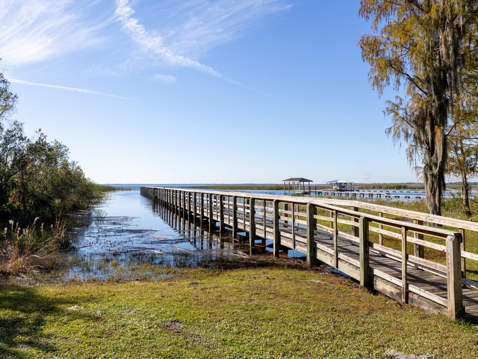 EAST LAKE COVE PH 1 - Residential