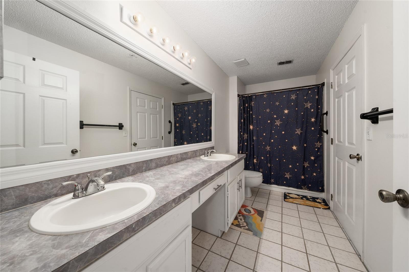 CRANES ROOST VILLAS REP - Residential