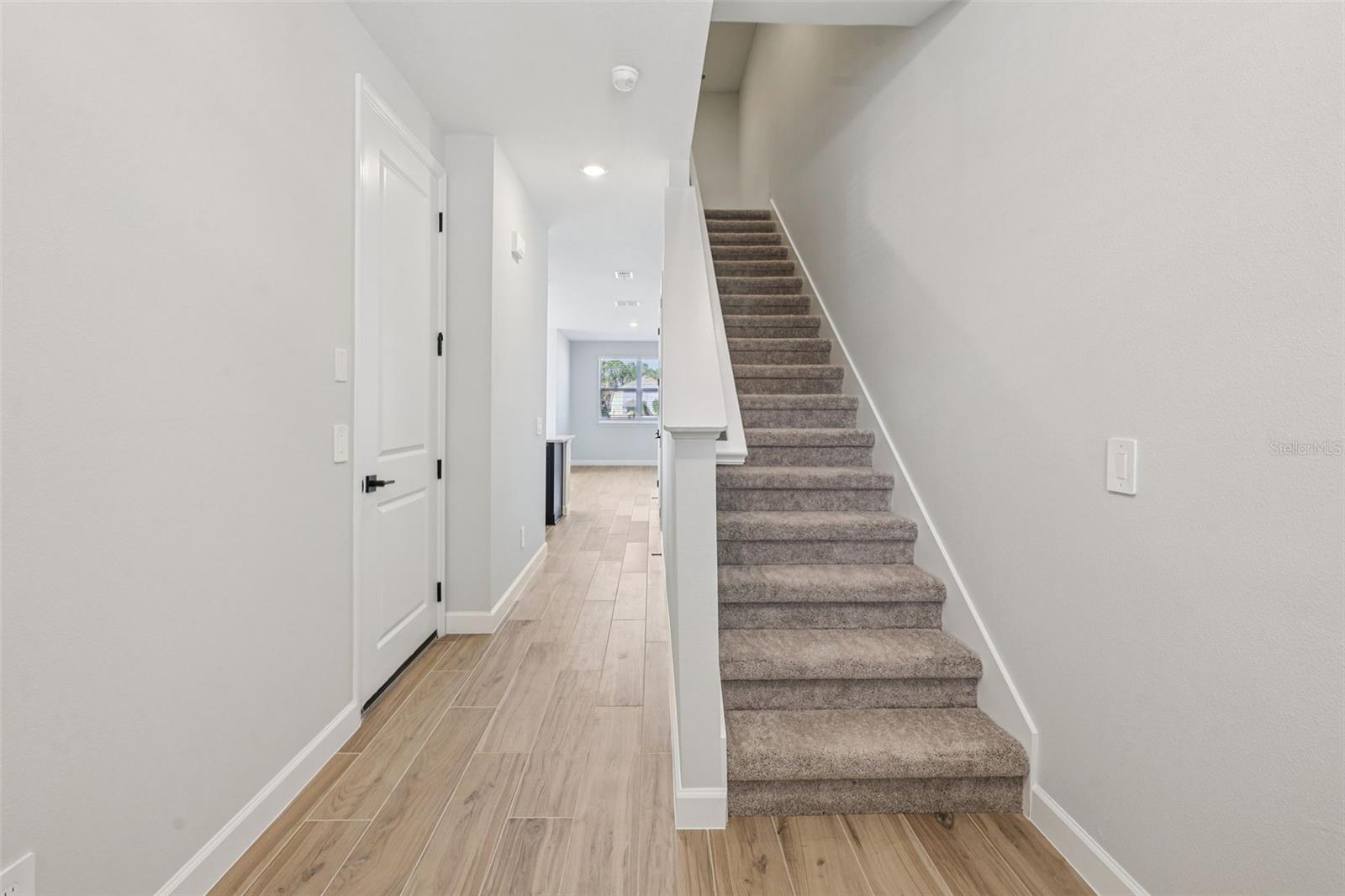 7653 DEER VALLEY CIR.