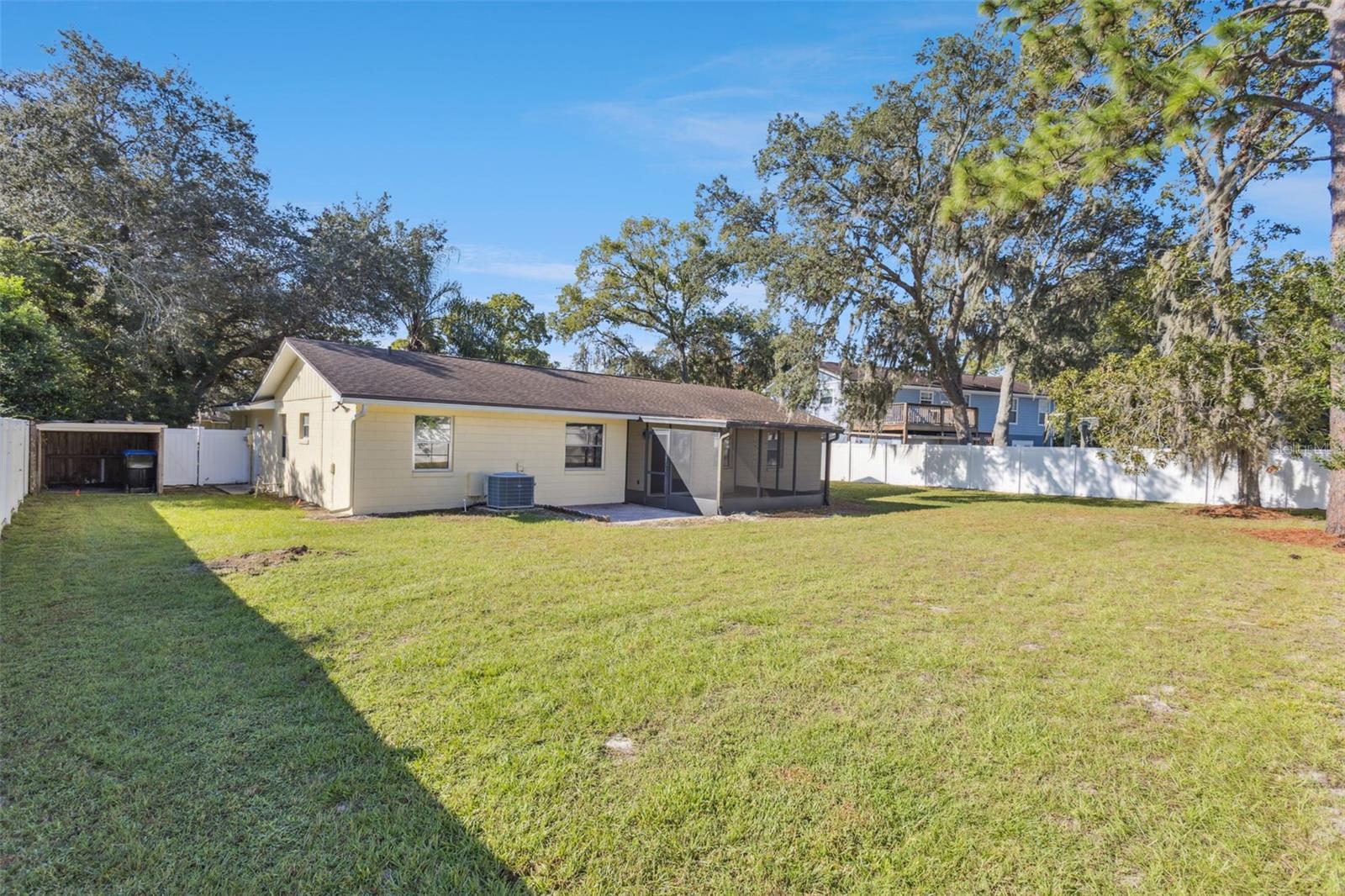 ROLLING OAKS - Residential