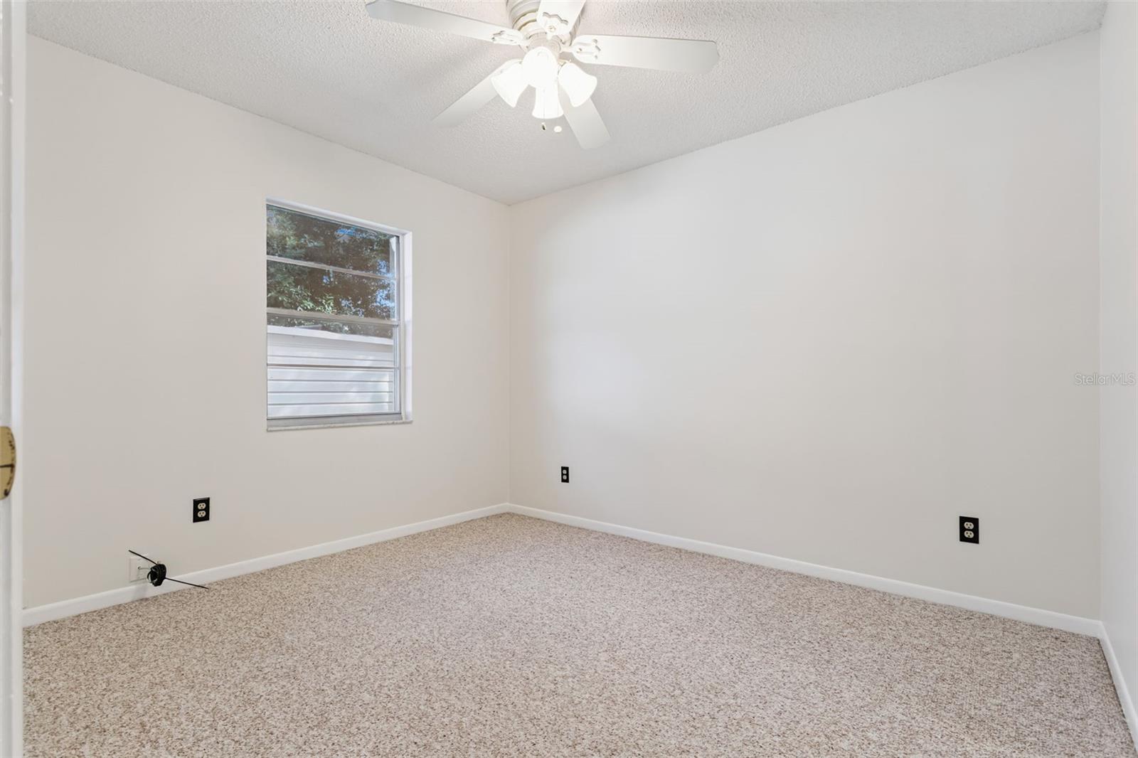 ROLLING OAKS - Residential