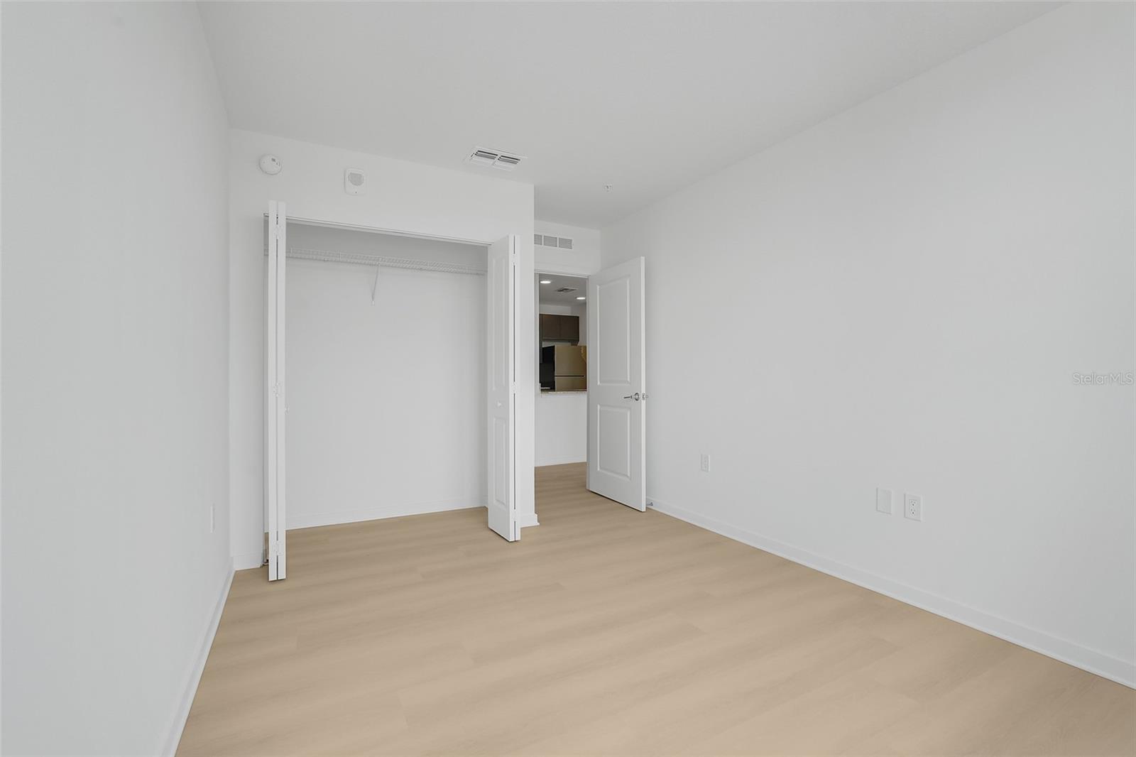 MILLENIA PARK CONDOMINIUMS - Residential