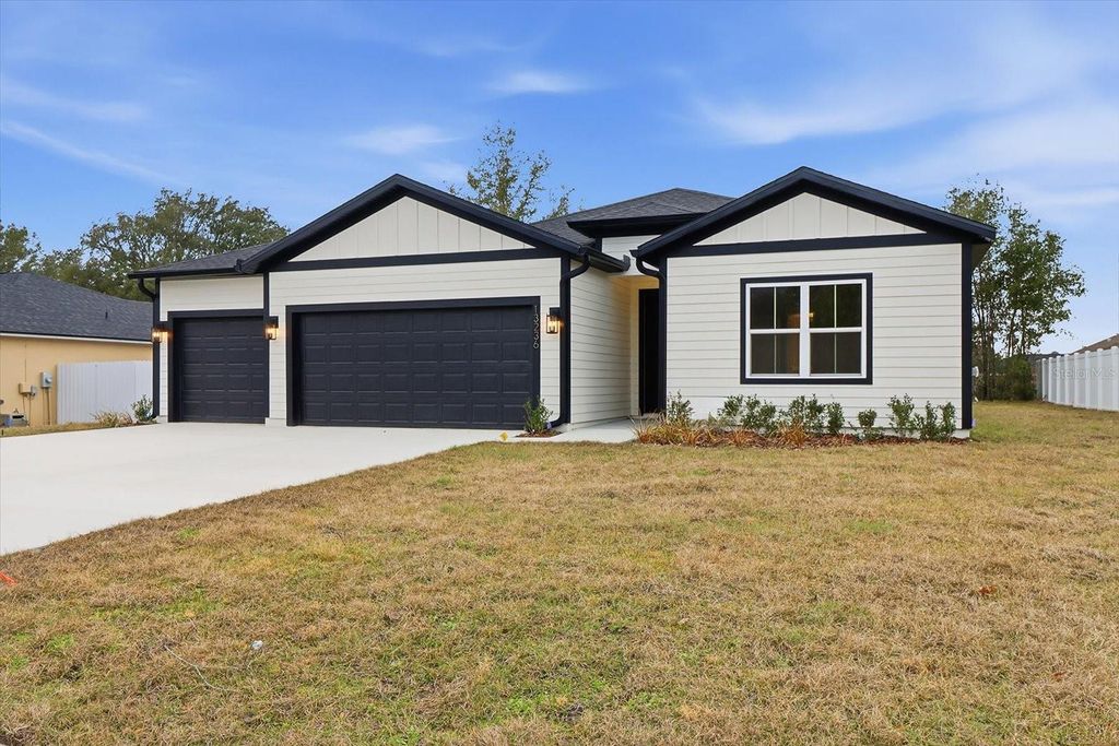 Photo of 13236 SW 42nd Circle, Ocala, FL 34473 (MLS # O6379050)