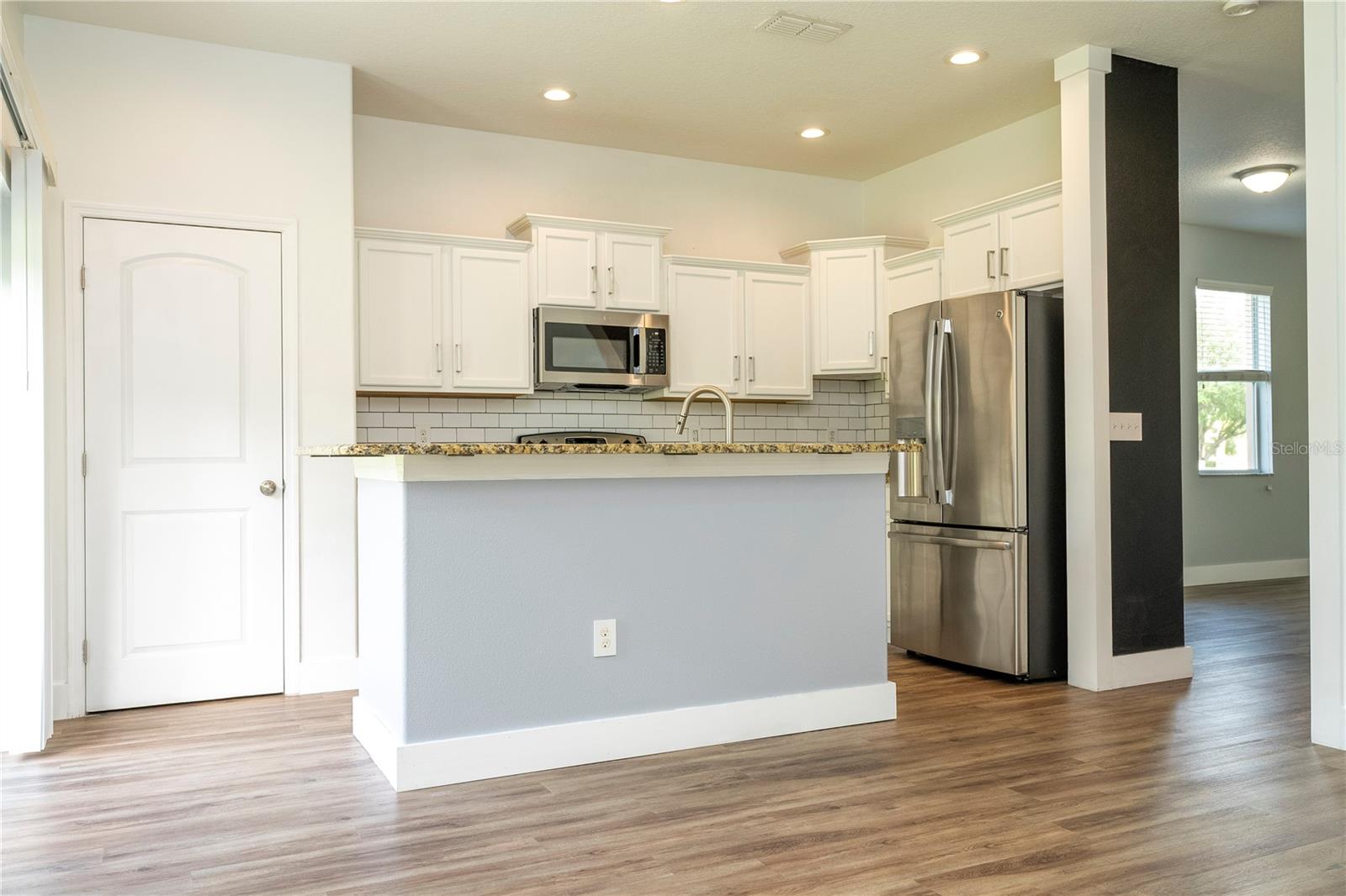 11081 SAVANNAH LANDING CIR