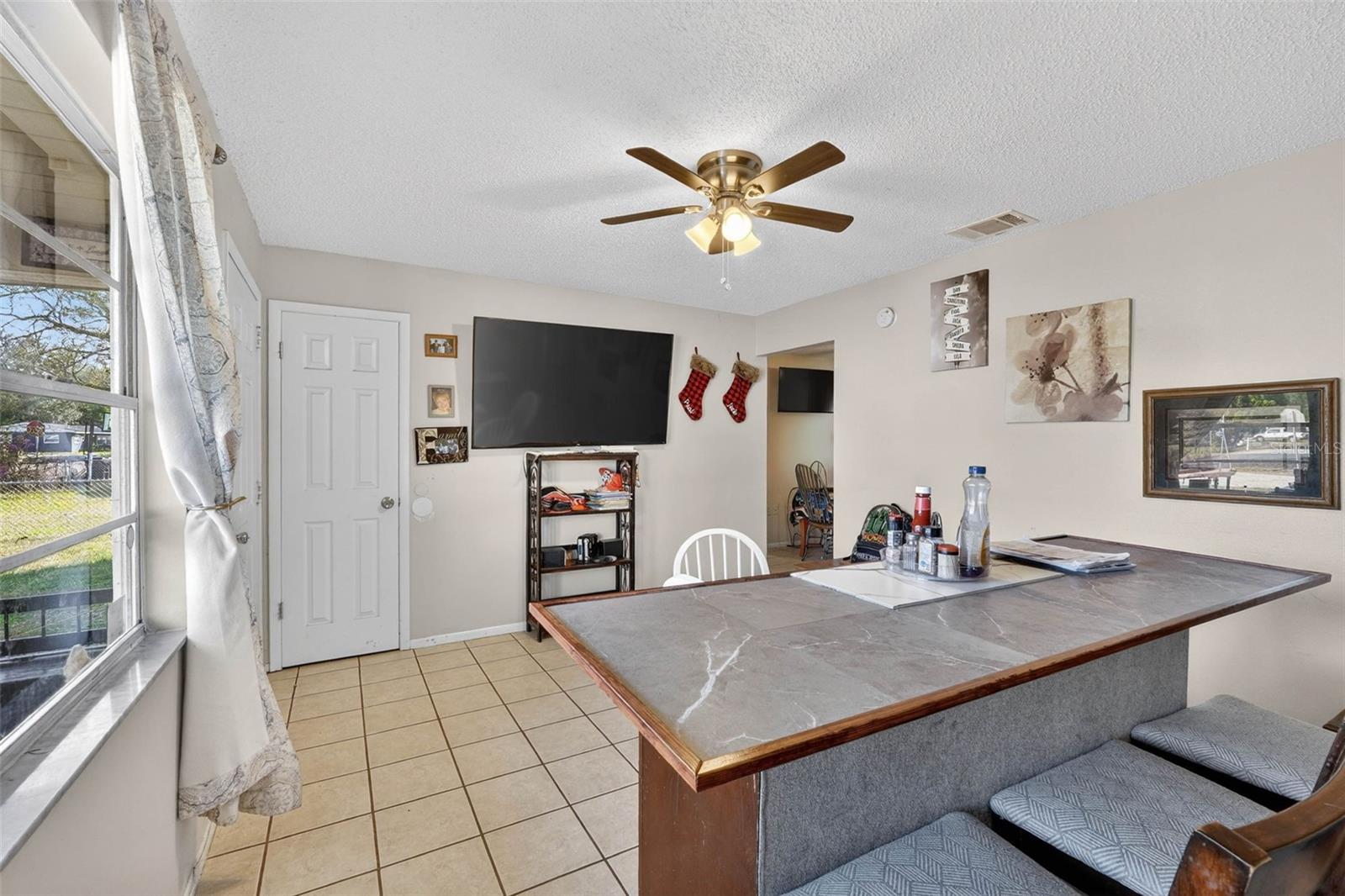 SUN ACRES - Residential