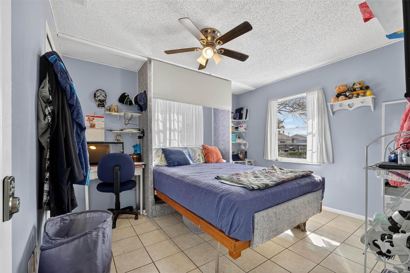 SUN ACRES - Residential