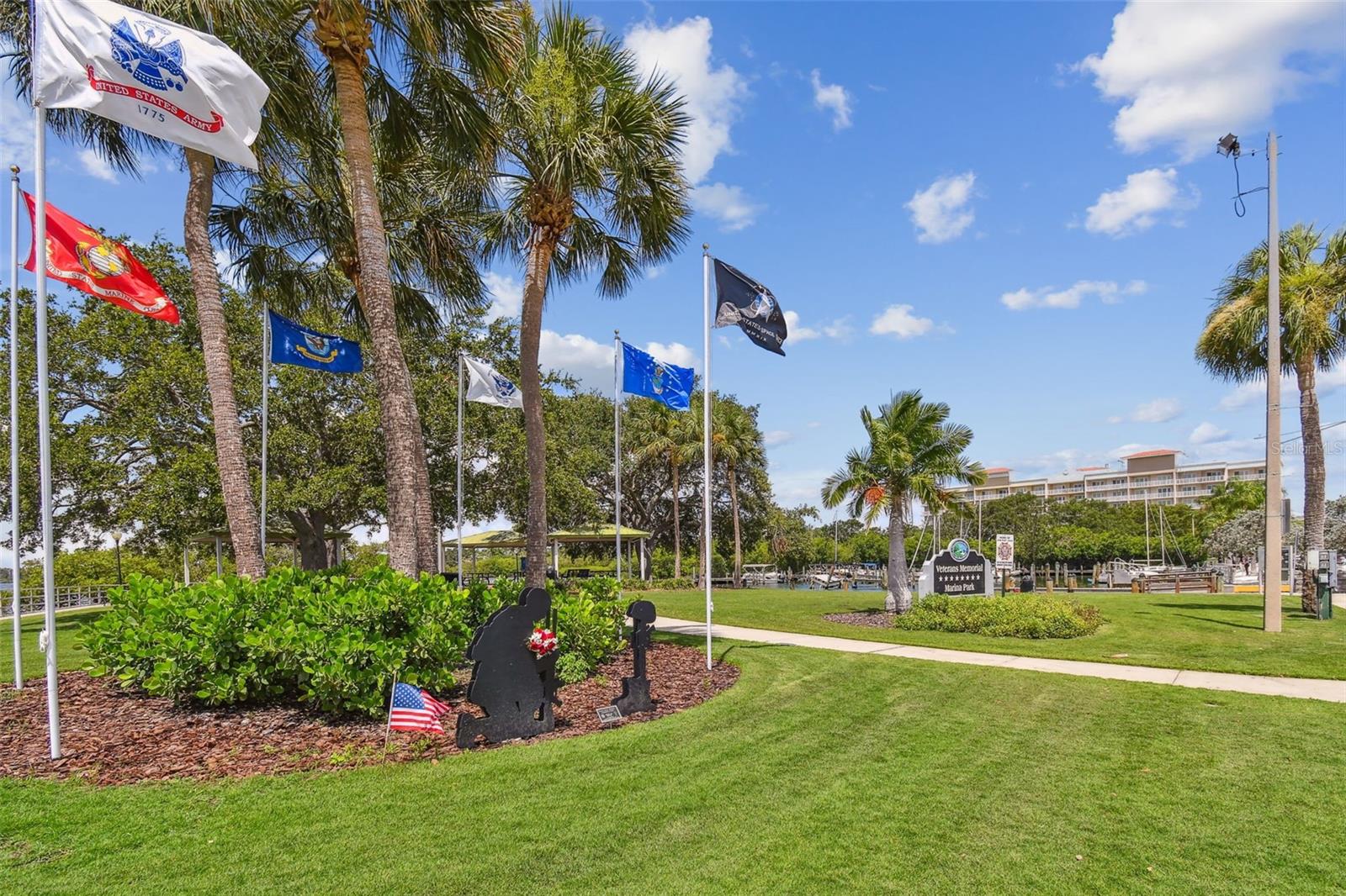 LA FOREST AT GREEN SPGS THE GROVE - Residential