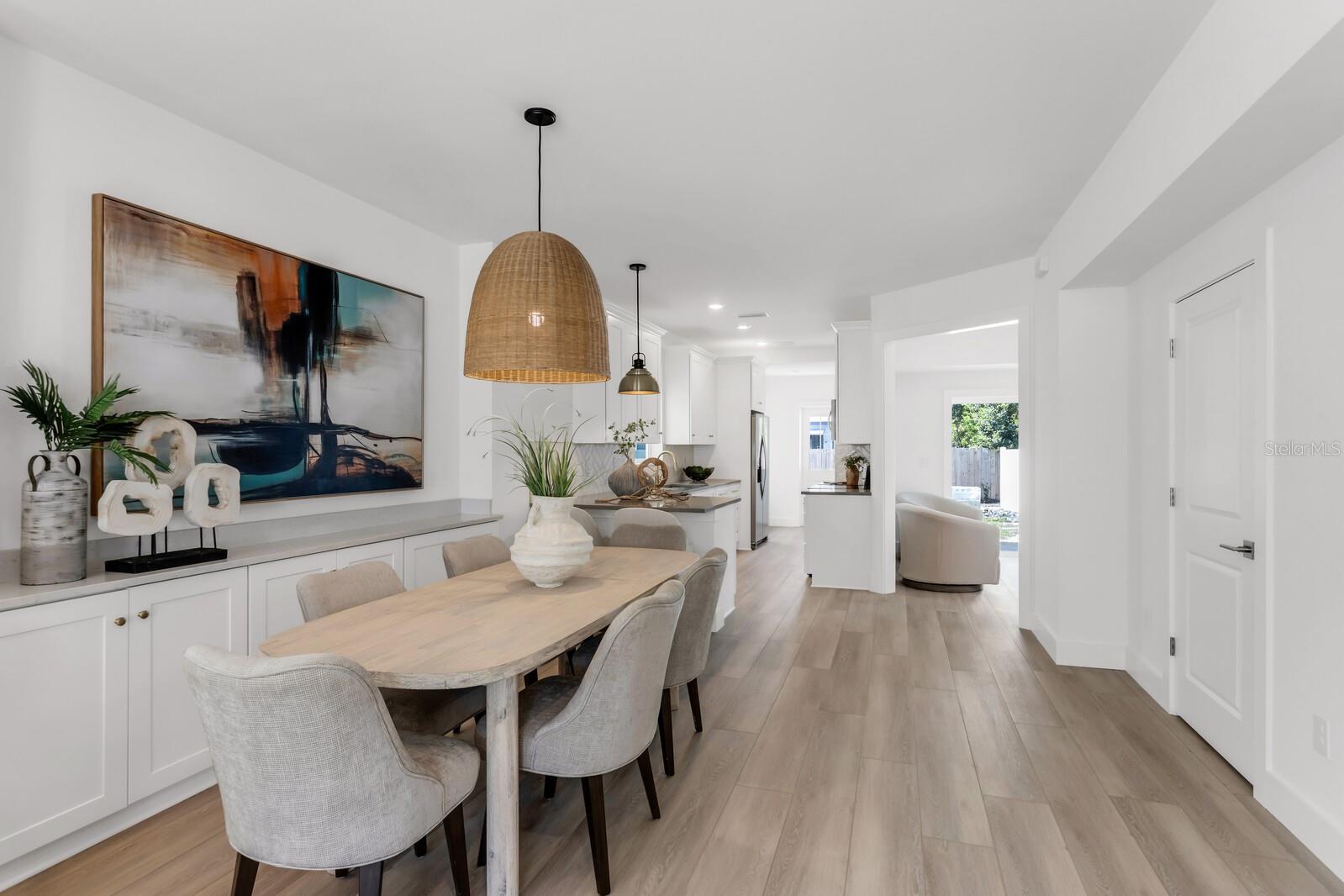 MACFARLANES ADDS - Residential Lease