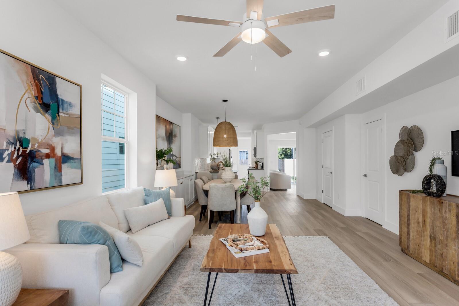 MACFARLANES ADDS - Residential Lease