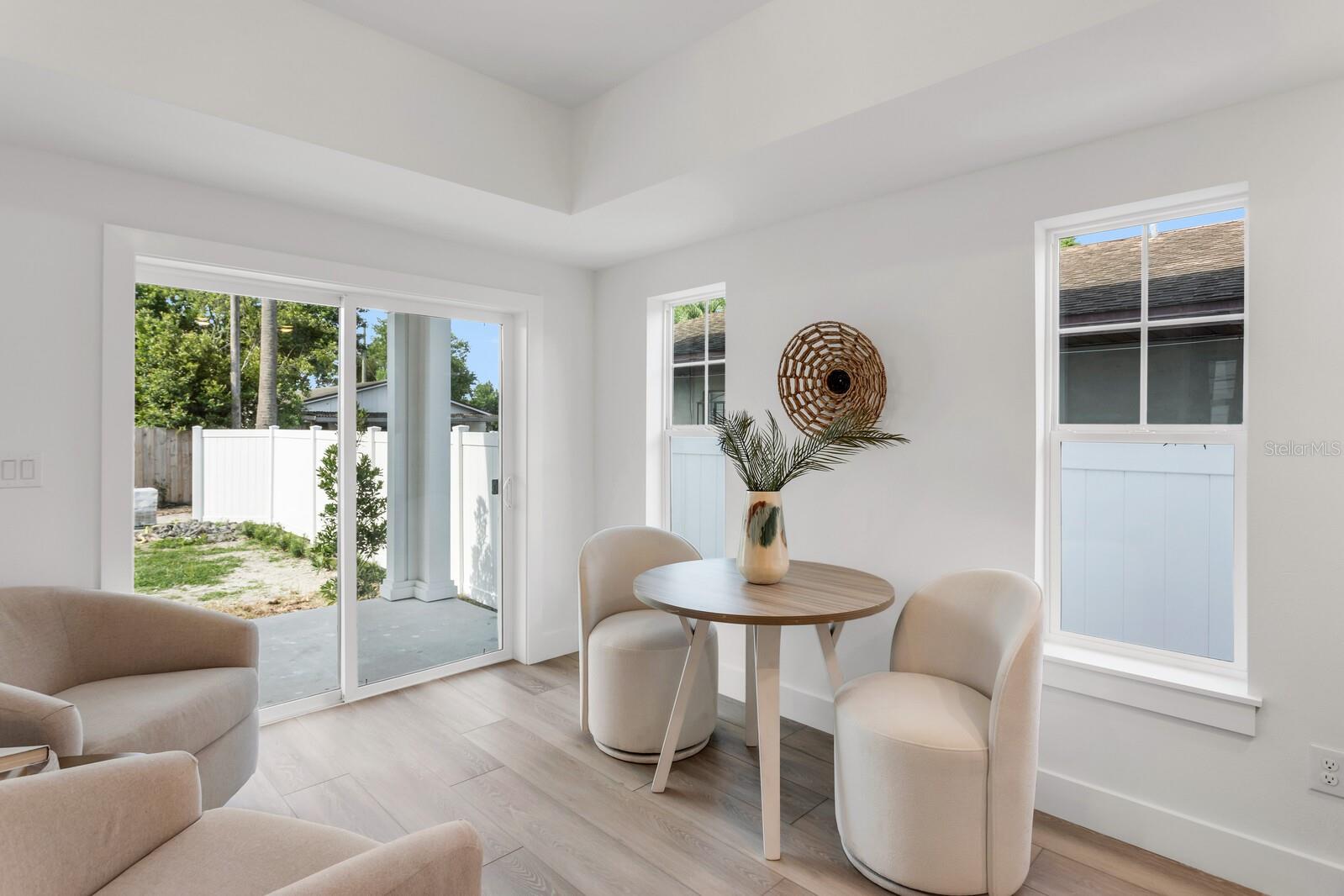 MACFARLANES ADDS - Residential Lease