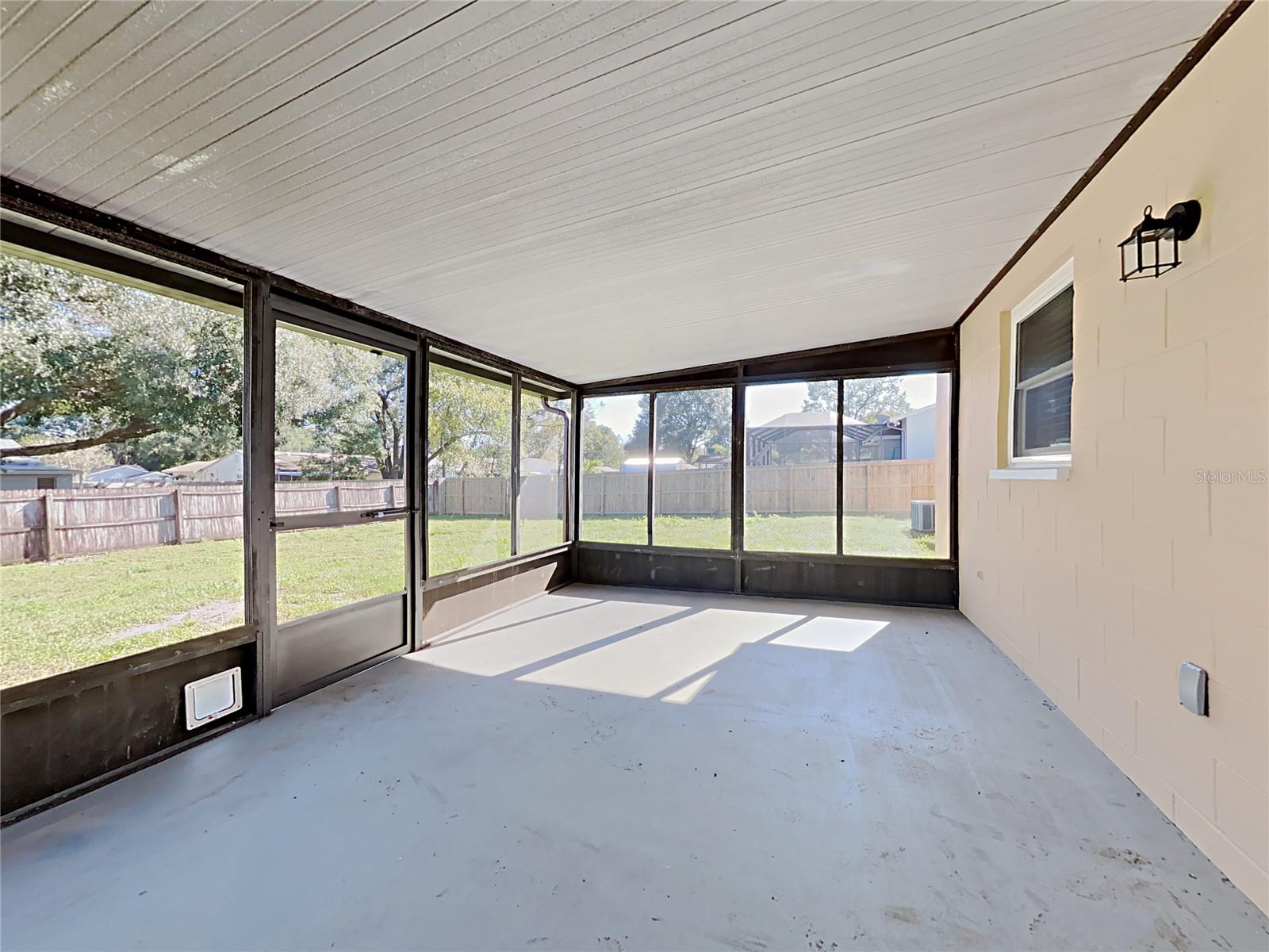 KINGSWAY DOWNS UNIT THREE - Residential