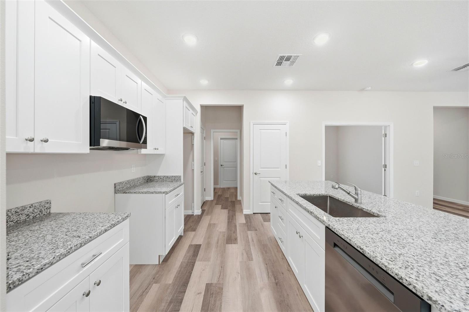ASTATULA MONROE PARK - Residential