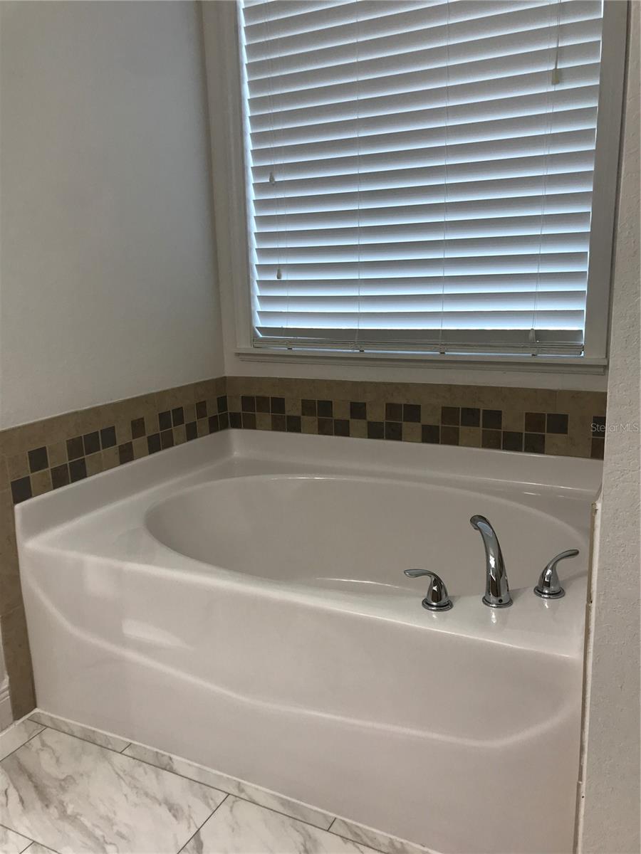 SOUTH GULF COVE - Residential