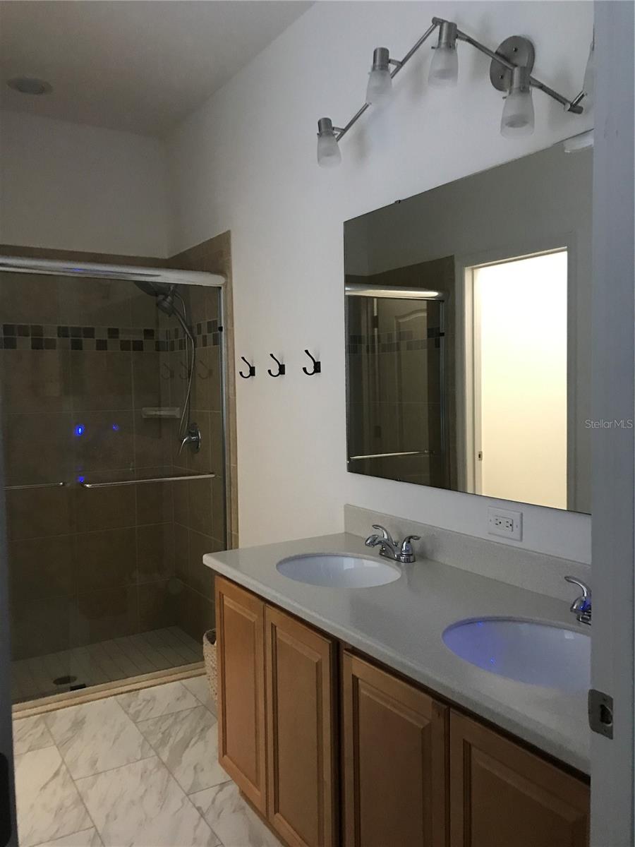 SOUTH GULF COVE - Residential