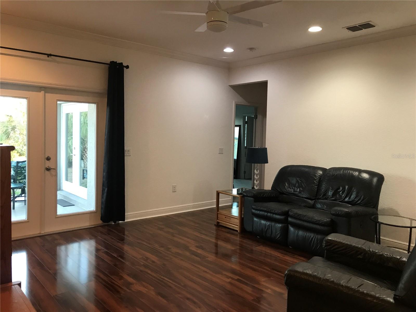 SOUTH GULF COVE - Residential