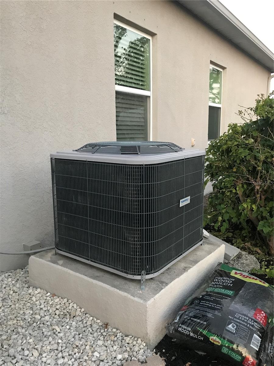 SOUTH GULF COVE - Residential