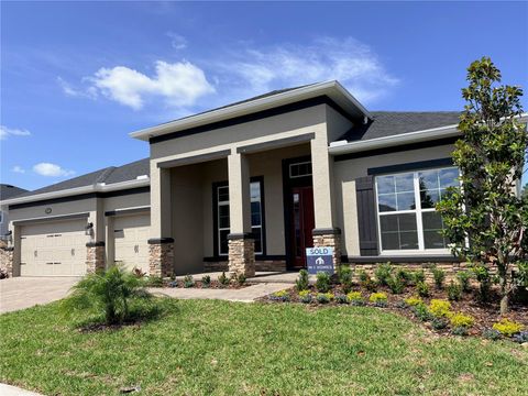 Photo of 2718 Ravencliffe Terrace, Oviedo, FL 32765 (MLS # J1001262)