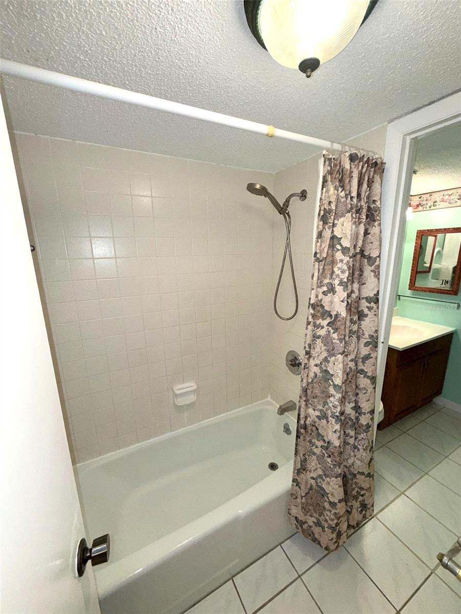 FAIRWAYS/SILVER SPGS SHORES CO - Residential