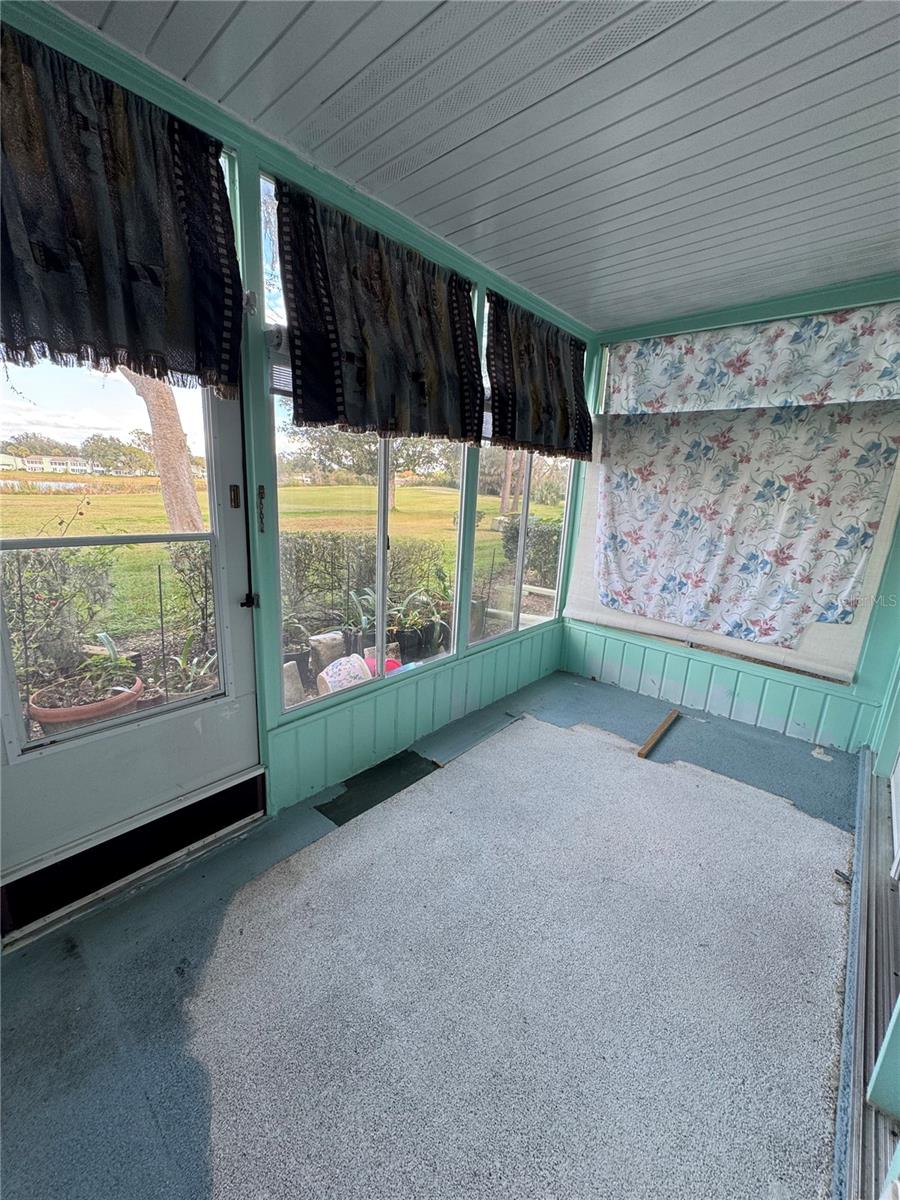 FAIRWAYS/SILVER SPGS SHORES CO - Residential