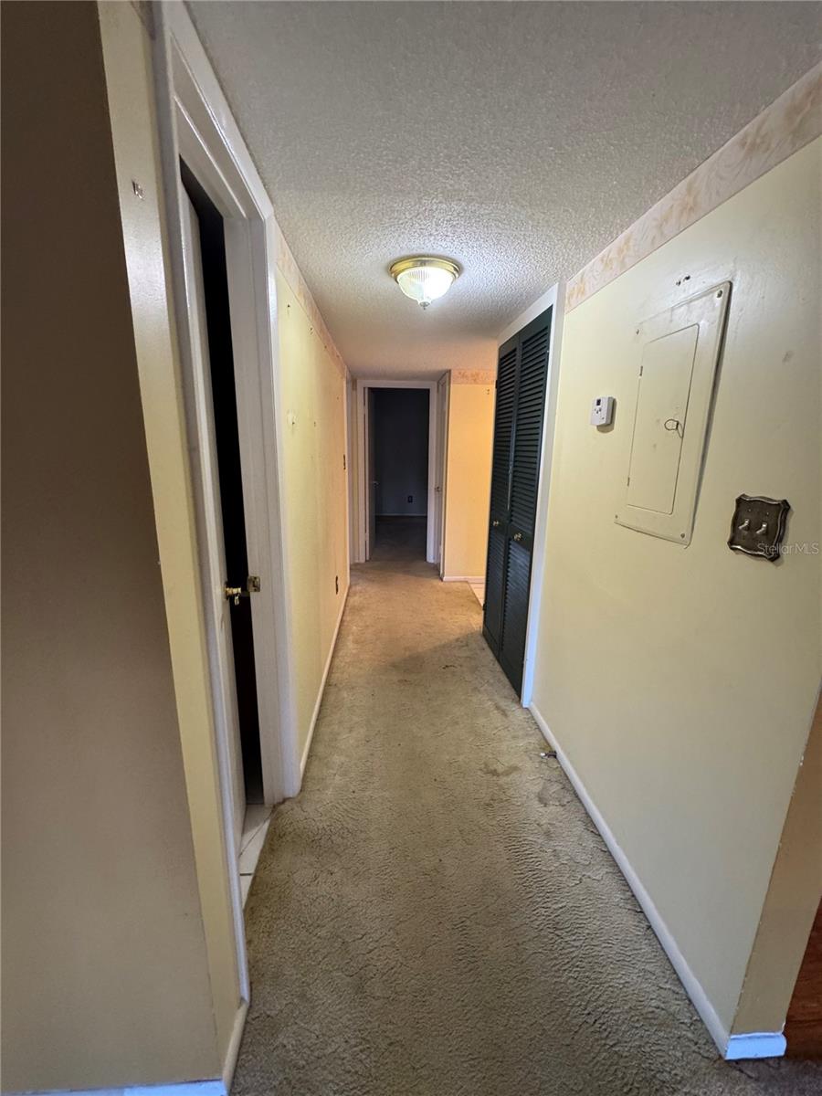 FAIRWAYS/SILVER SPGS SHORES CO - Residential