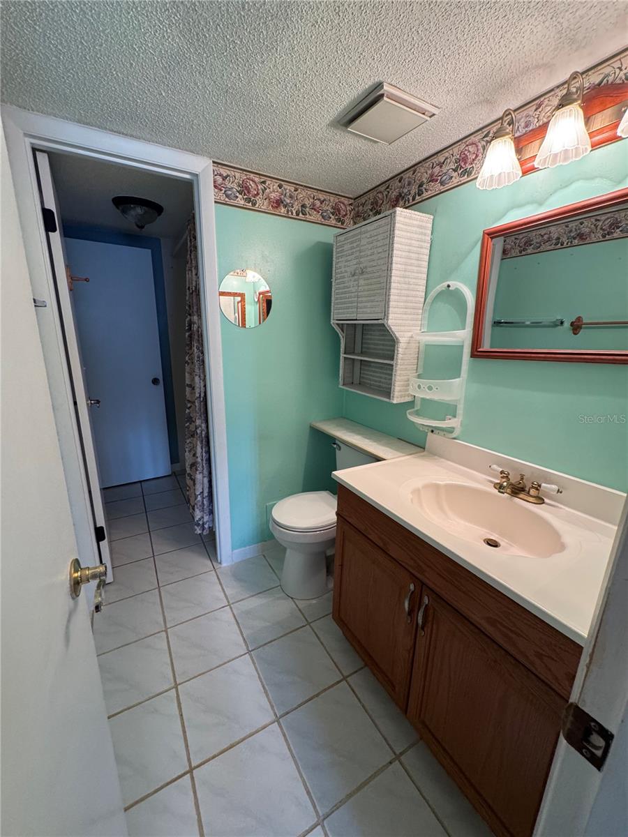 FAIRWAYS/SILVER SPGS SHORES CO - Residential