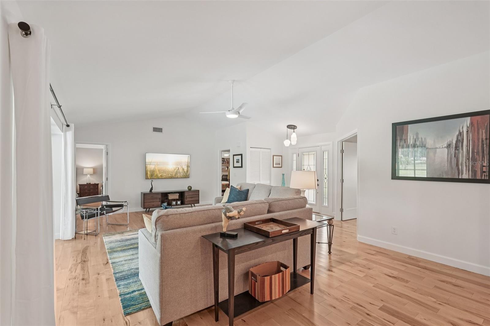 THE MEADOWS - Residential