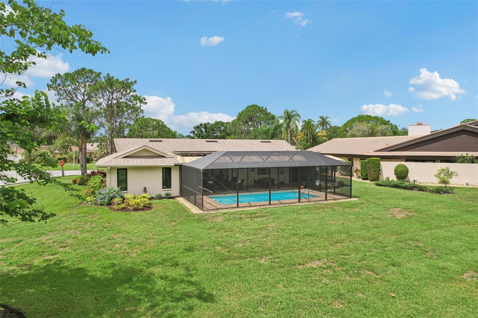 THE MEADOWS - Residential
