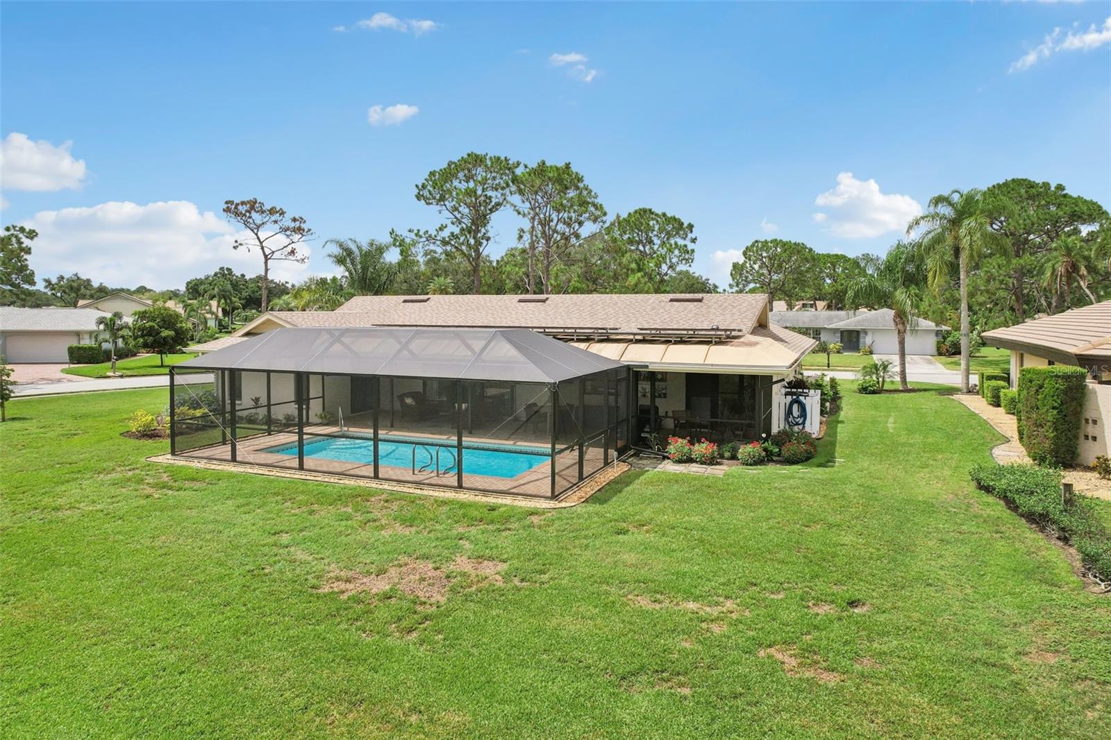THE MEADOWS - Residential