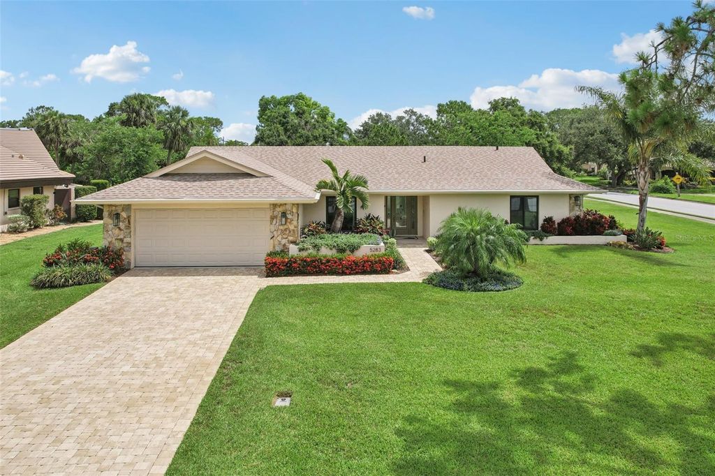 Sarasota Florida Homes for Sale 600k to 700k 35 Photo of 5283 Everwood Run, Sarasota, FL 34235 (MLS # A4658146)