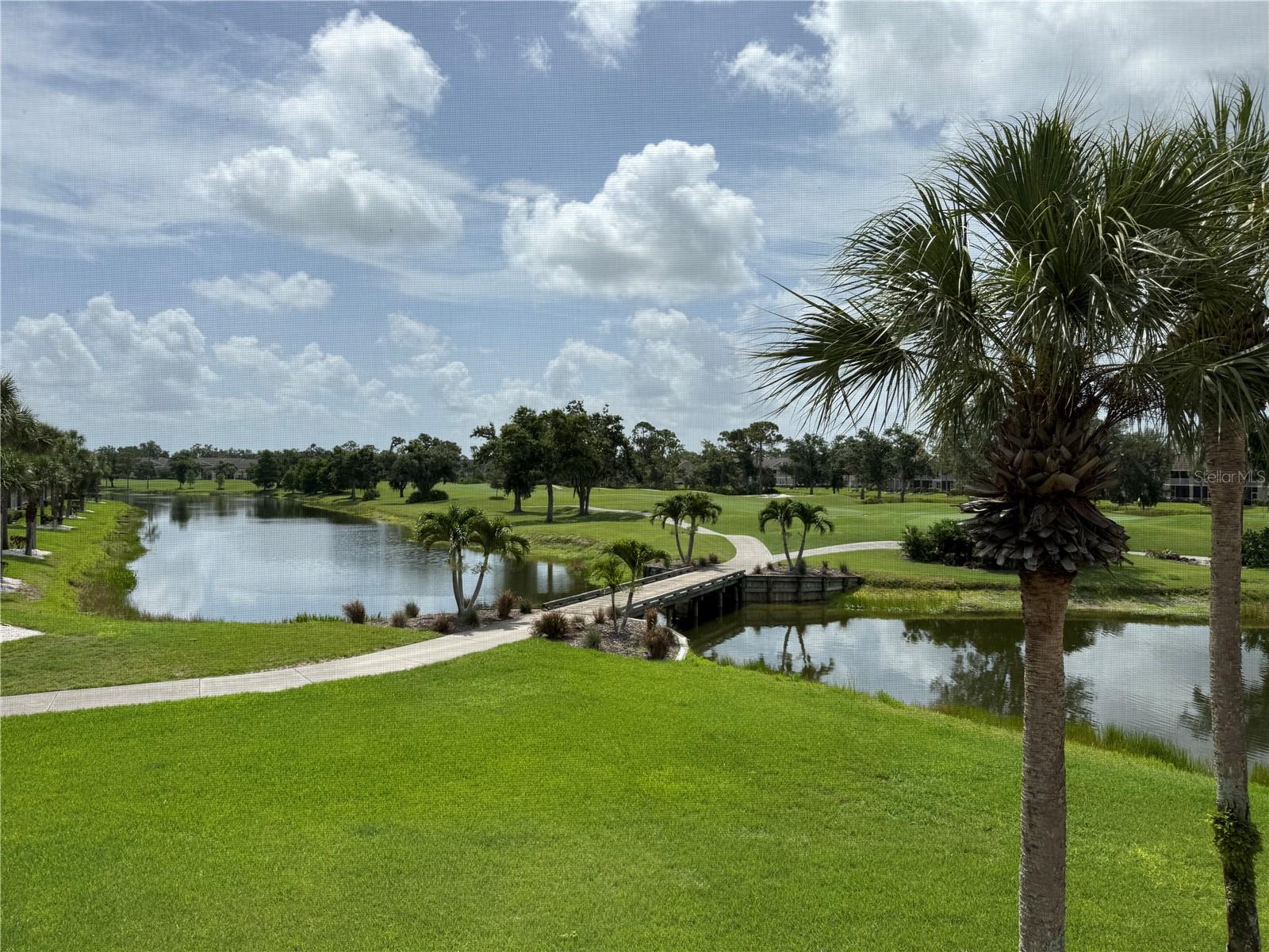 VERANDA 7 AT HERITAGE OAKS - Residential Lease