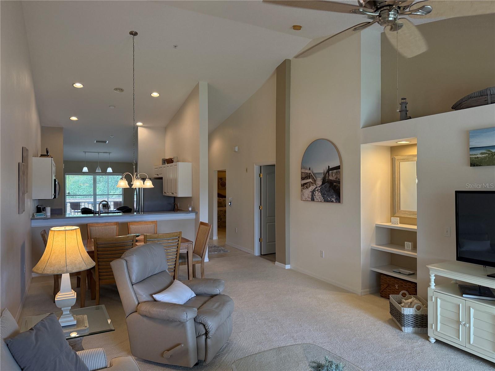 VERANDA 7 AT HERITAGE OAKS - Residential Lease